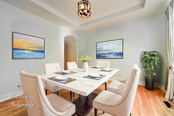 Carpentersville, IL 60110,496 Oakhurst LN