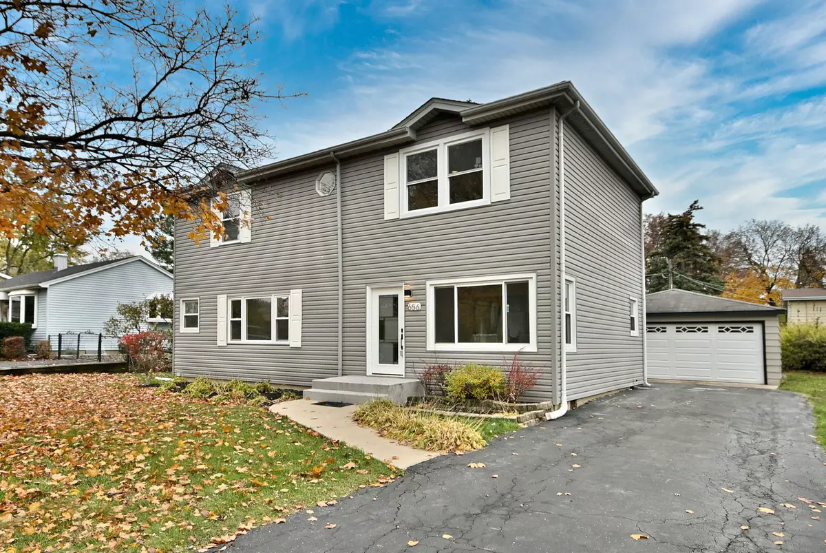 Elmhurst, IL 60126,656 W Comstock AVE