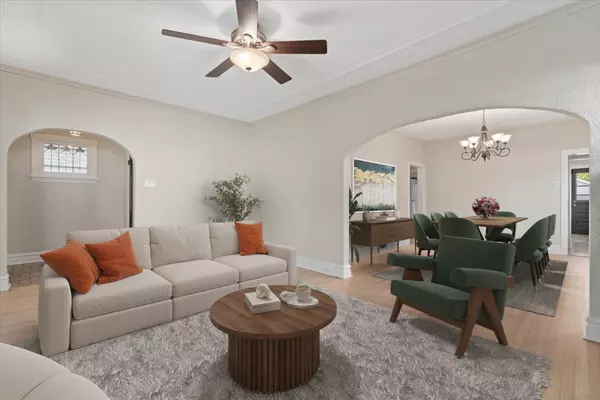 Chicago, IL 60630,4550 N Knox AVE