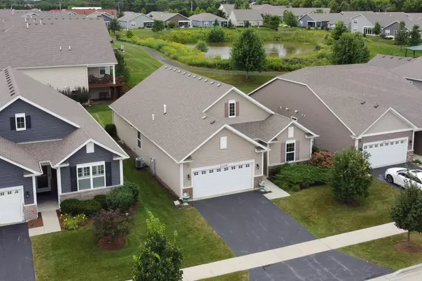 Gurnee, IL 60031,6296 Doral DR