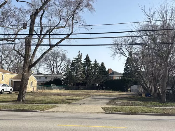 Park Ridge, IL 60068,445 N Northwest HWY