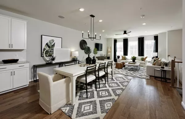 Schaumburg, IL 60193,216 Mountain Interval RD #06224