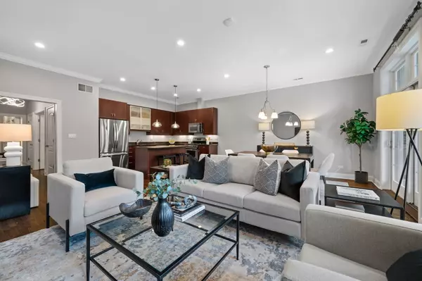 Chicago, IL 60640,Address not disclosed