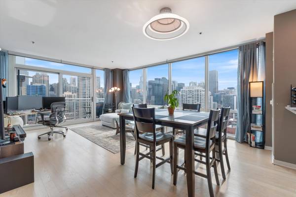 Chicago, IL 60654,757 N Orleans ST #2106