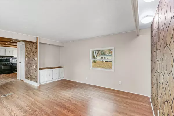 Decatur, IL 62526,1149 Maze CT