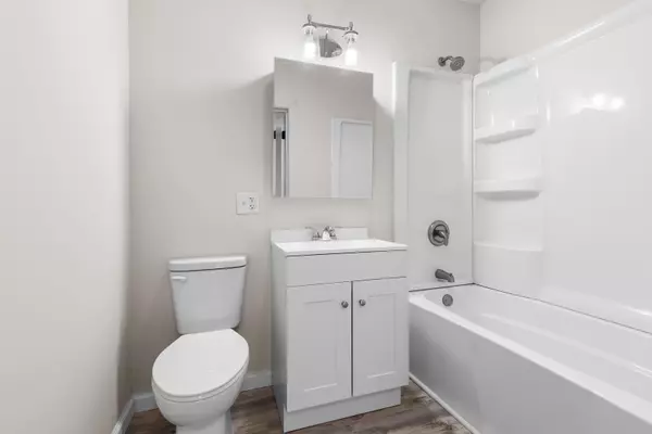 Loves Park, IL 61111,7207 Forest Hills RD