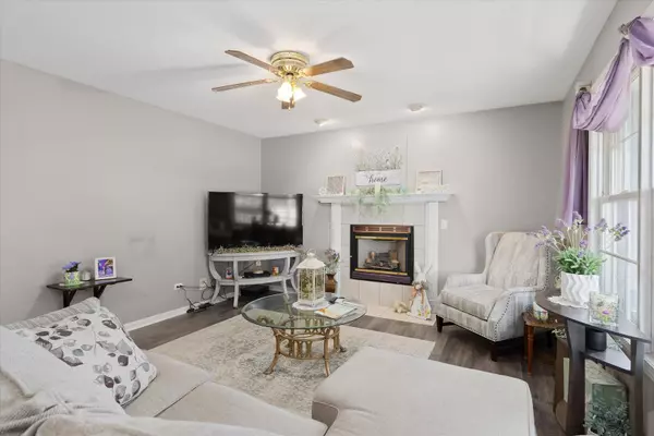 Morris, IL 60450,2697 Creekside LN