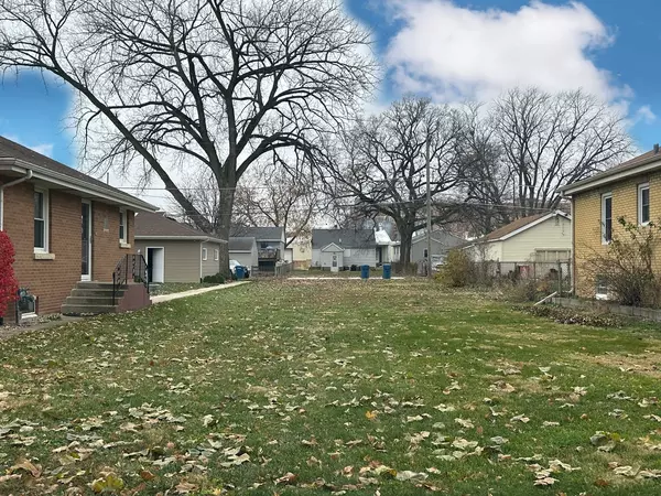 Bradley, IL 60915,183 N Fulton AVE