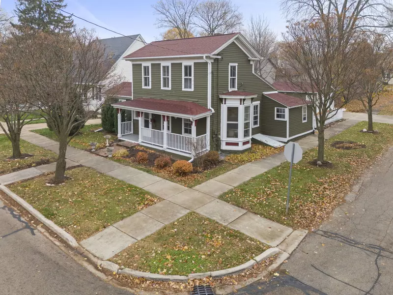 516 S 6th AVE, St. Charles, IL 60174