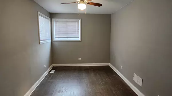 Chicago, IL 60652,7701 S Christiana AVE