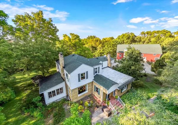 24400 N Kelsey RD, Lake Barrington, IL 60010