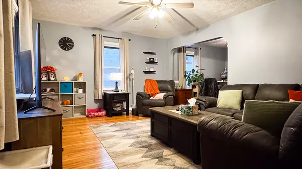 Normal, IL 61761,1208 Hillcrest ST