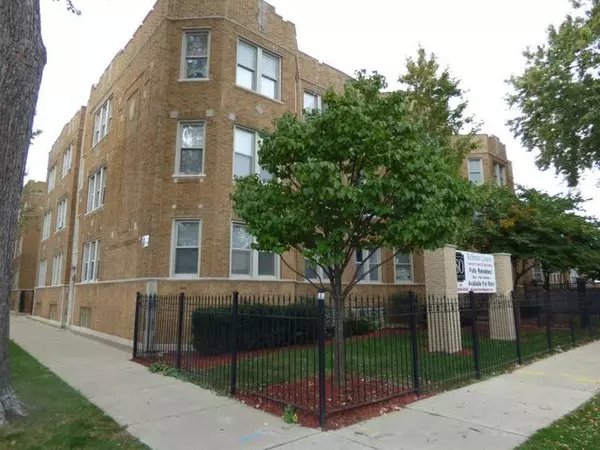 4548 W George ST #3, Chicago, IL 60641
