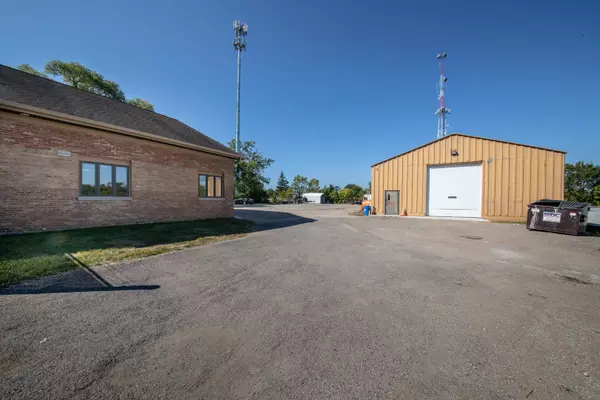 Crystal Lake, IL 60014,72 East ST