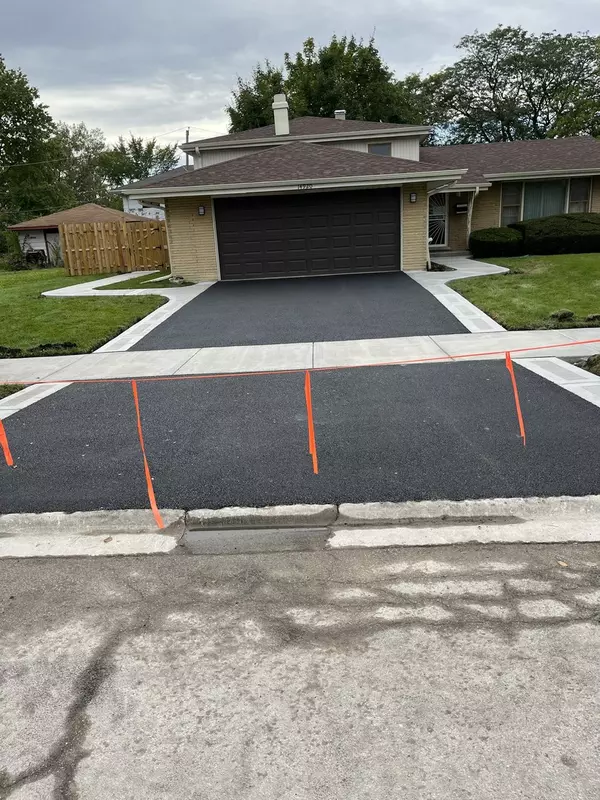 14920 Wentworth AVE, Dolton, IL 60419