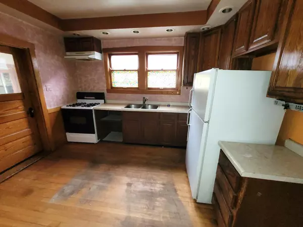 Berwyn, IL 60402,2221 Home AVE