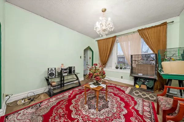 Chicago, IL 60632,5146 S Mozart ST