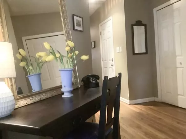 Chicago, IL 60640,5216 N Kenmore AVE #3S