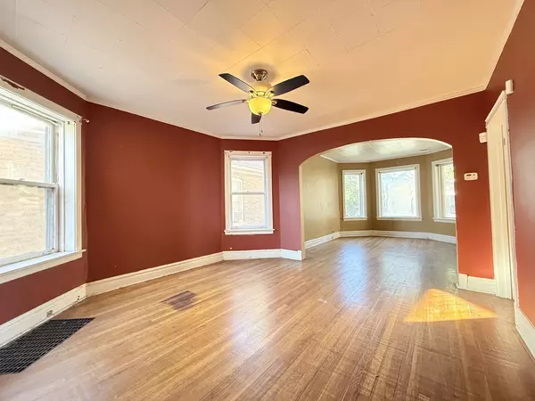 Chicago, IL 60651,1541 N Latrobe AVE