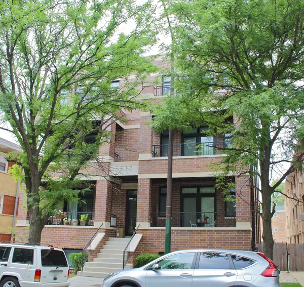 5512 W Higgins AVE #1E, Chicago, IL 60630