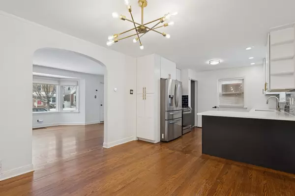 Chicago, IL 60628,Address not disclosed