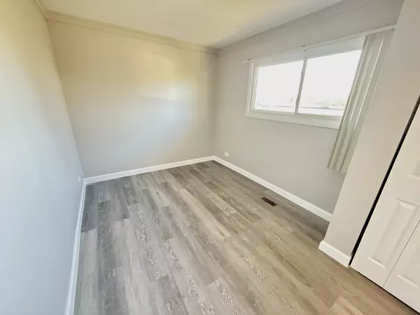 Bartlett, IL 60103,747 Cove CT