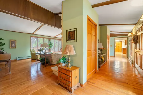 Elburn, IL 60119,4N645 Mohican LN