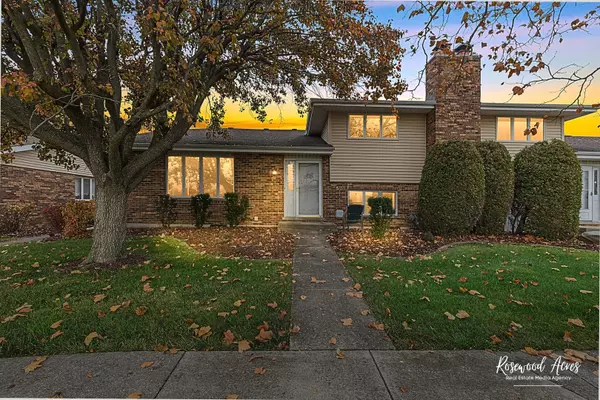 7320 W 155th ST, Orland Park, IL 60462