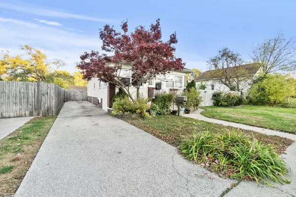 Lansing, IL 60438,18275 Ada ST