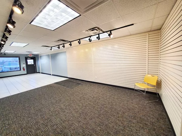 Grayslake, IL 60030,Address not disclosed