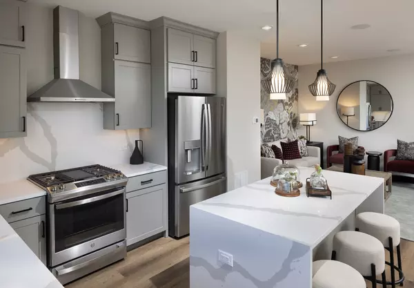 Geneva, IL 60134,2731 Stone CIR