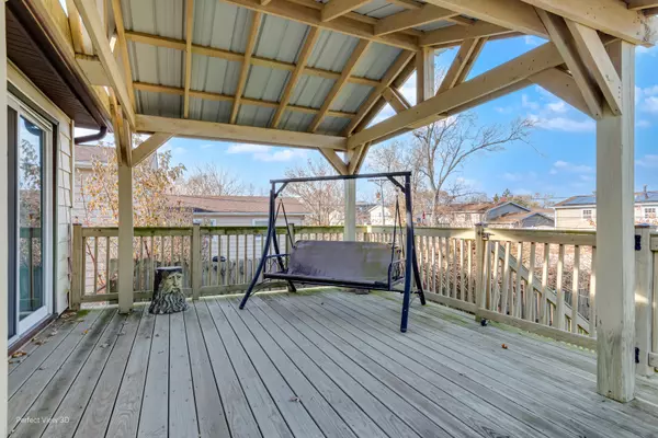 Oak Forest, IL 60452,5918 Stuart LN