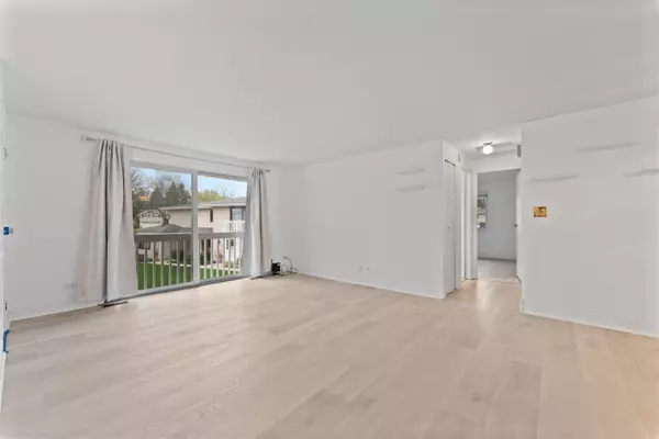 Bloomingdale, IL 60108,195 Duxbury CT #D