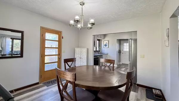 Rockford, IL 61108,1016 Kingsway AVE