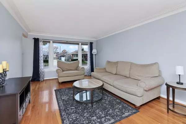 Evergreen Park, IL 60805,2832 W 100th PL