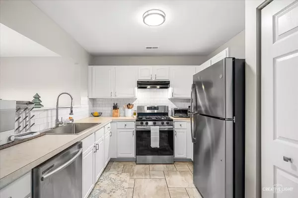 Aurora, IL 60504,888 Serendipity DR