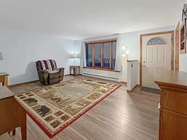 Freeport, IL 61032,2003 Eagle DR