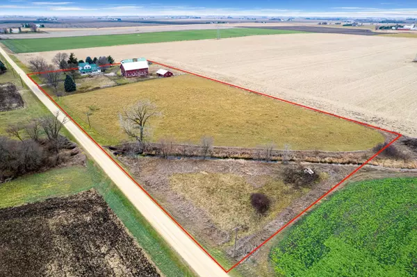 Hinckley, IL 60520,16645 Lasher RD