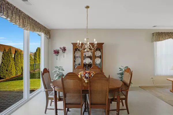 Huntley, IL 60142,13440 Crestview DR