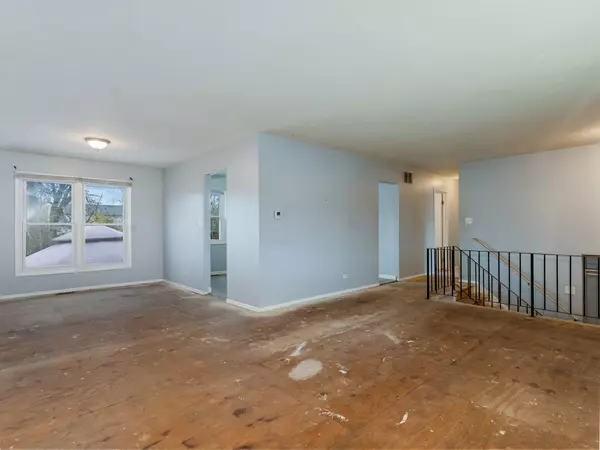 Country Club Hills, IL 60478,17850 Yale LN