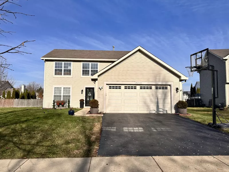 2214 Andrew TRL, Montgomery, IL 60538