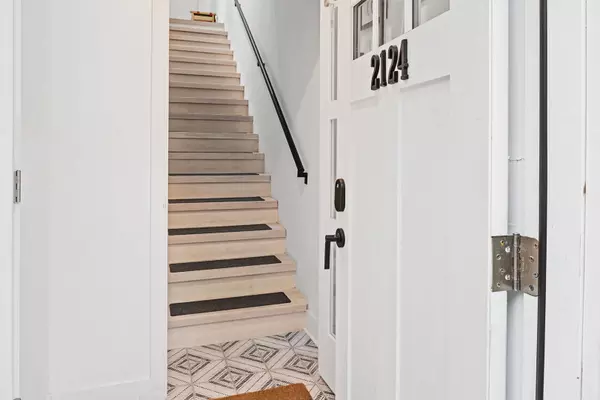 Chicago, IL 60614,2124 N Sedgwick ST #CH