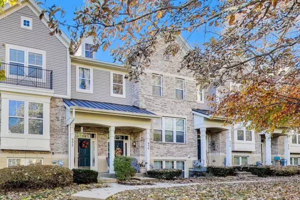 Streamwood, IL 60107,934 Tuscany DR