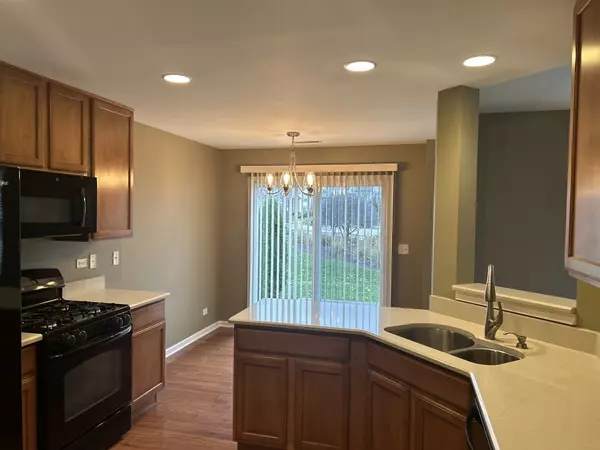 Oswego, IL 60543,600 HAWLEY DR