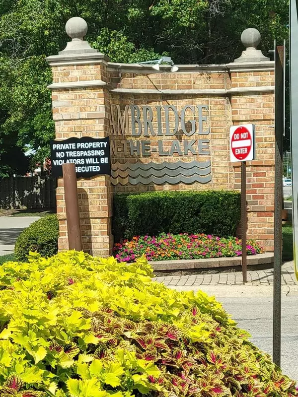 Buffalo Grove, IL 60089,200 Lake BLVD #402