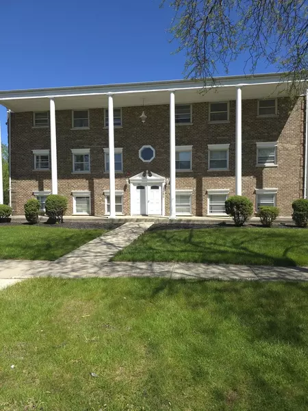 4052 Charleston RD, Matteson, IL 60443