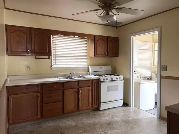 Joliet, IL 60435,1425 FREDERICK ST