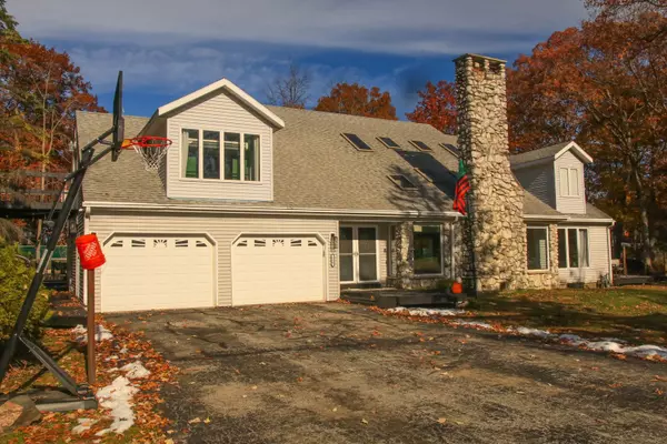 Crete, IL 60417,129 Cornwall DR