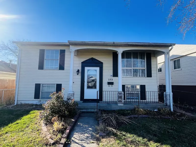 153 N Douglas AVE, Bradley, IL 60915