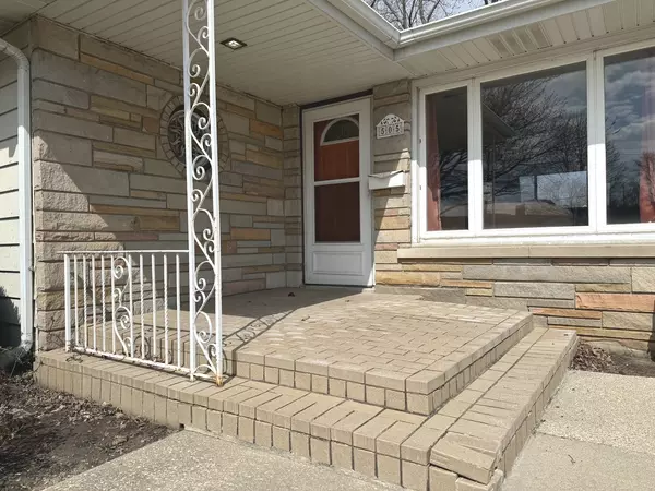 Bradley, IL 60915,505 W Brookmont BLVD